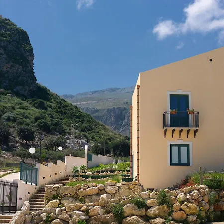 Ξενοδοχείο Baglio Di 4*